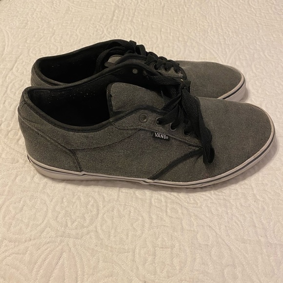 vans canvas shoes mens